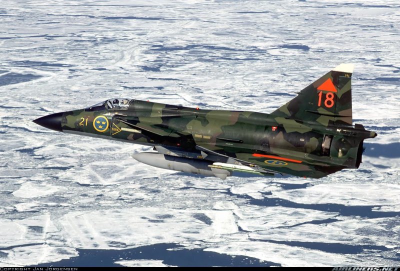 Saab Viggen самолет