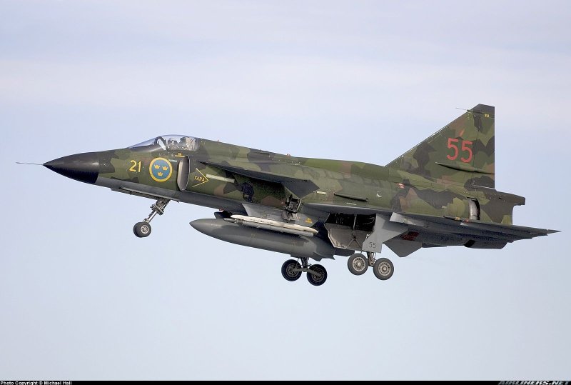 Saab AJ.37 Viggen тактический ударный истребитель