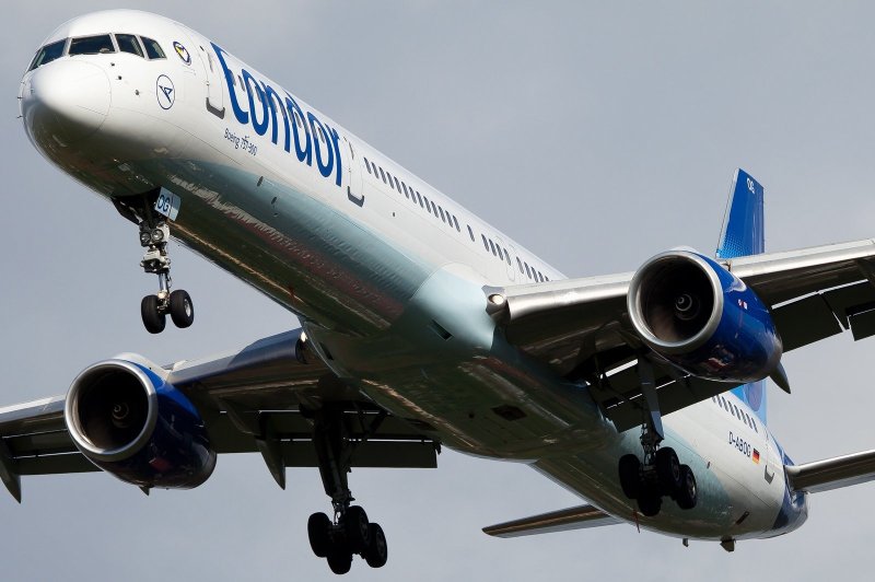 Боинг 737 Грузинская авиакомпания