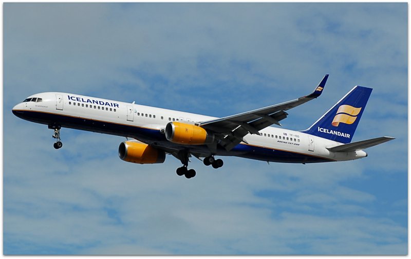 Боинг 757-100
