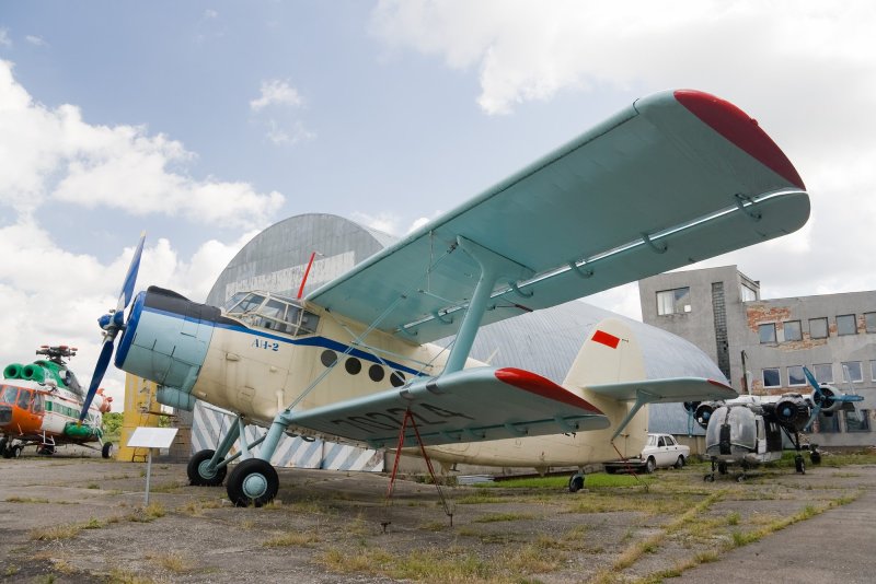 АН-2 крыло