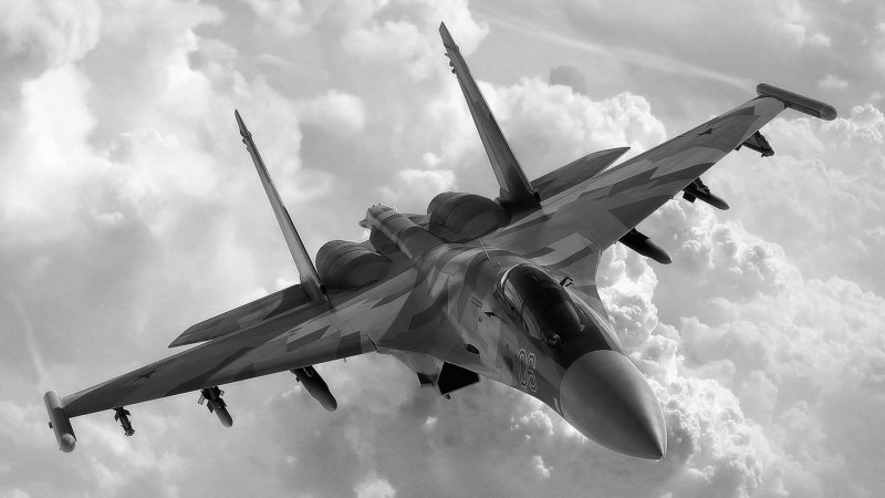 3 Современных российских истребителя в полете ч/б