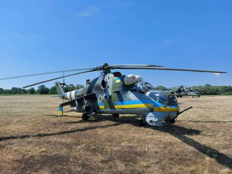 Ми-24 армейский ударный вертолёт