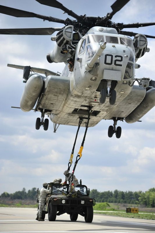 Вертолёт Ch-53e super Stallion