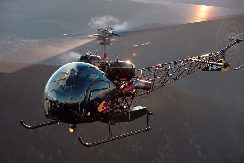 Bell 47 Helicopter