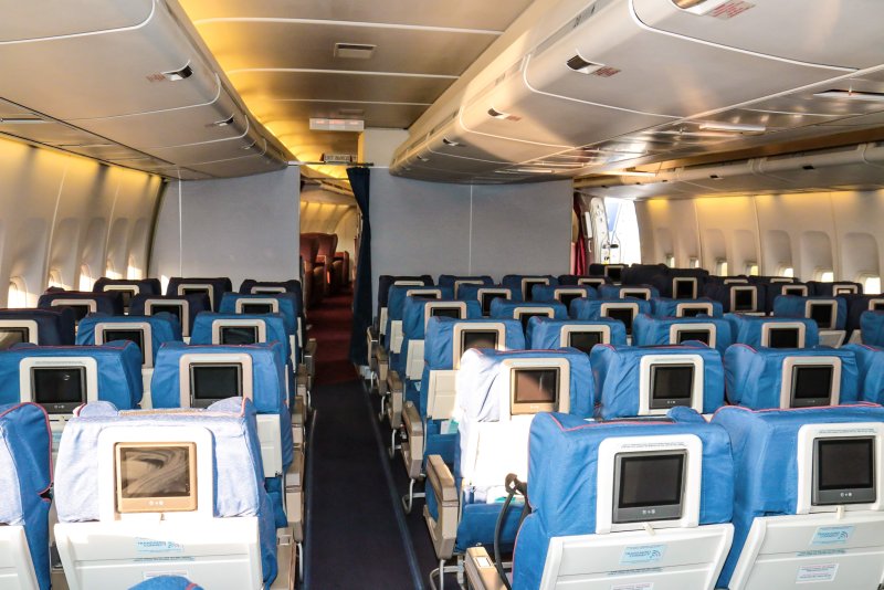 Boeing 747-400 салон
