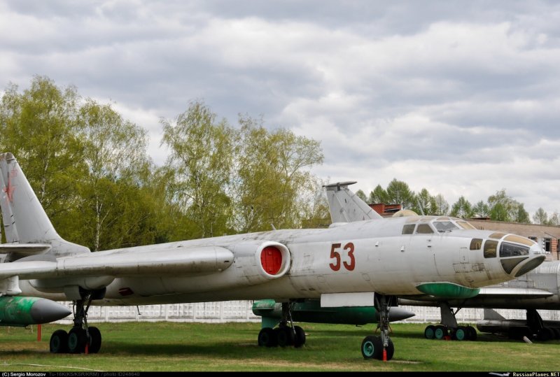 Центральный музей ВВС В Монино ту-16