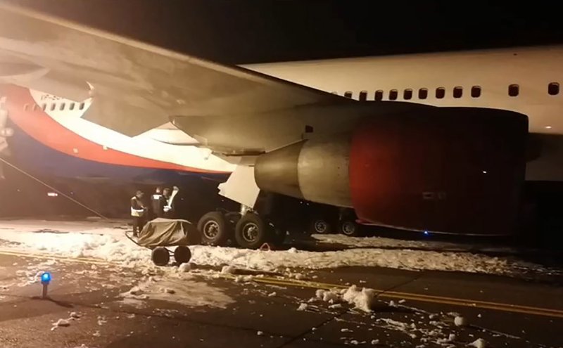 Грубой посадки Boeing 767 в Барнауле