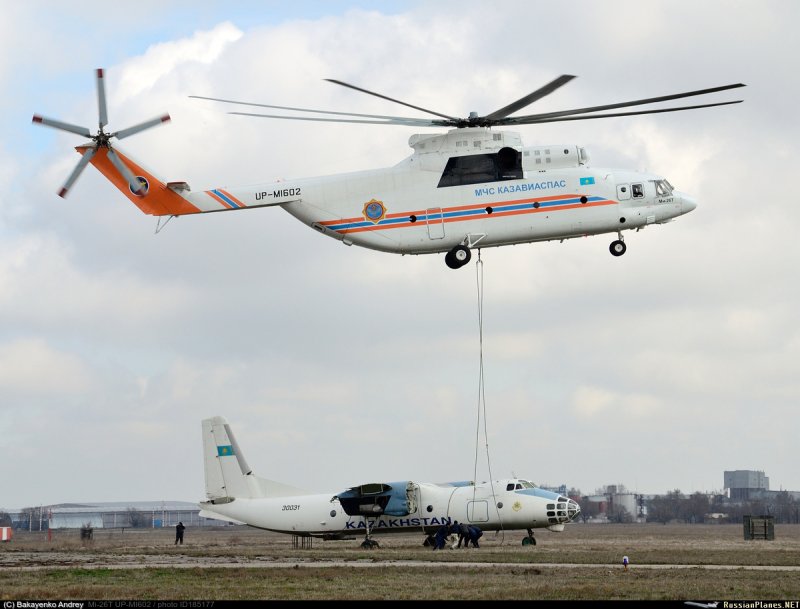 Грузовой вертолёт ми-26