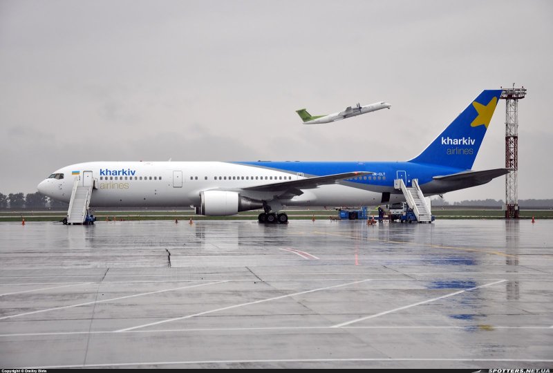 Харьковские авиалинии Боинг 767