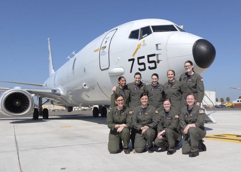 P-8 Poseidon экипаж