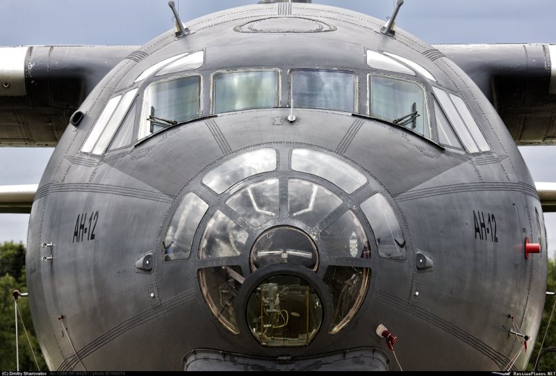 АН-12 94291