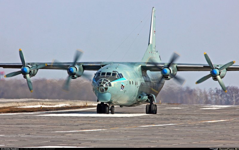 Винт АН-12