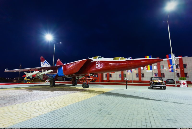 Миг 25 Морозовск