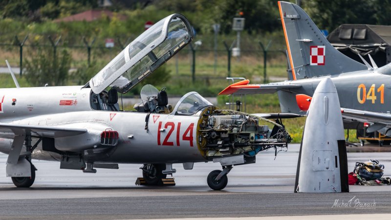 PZL TS-11 «Искра»