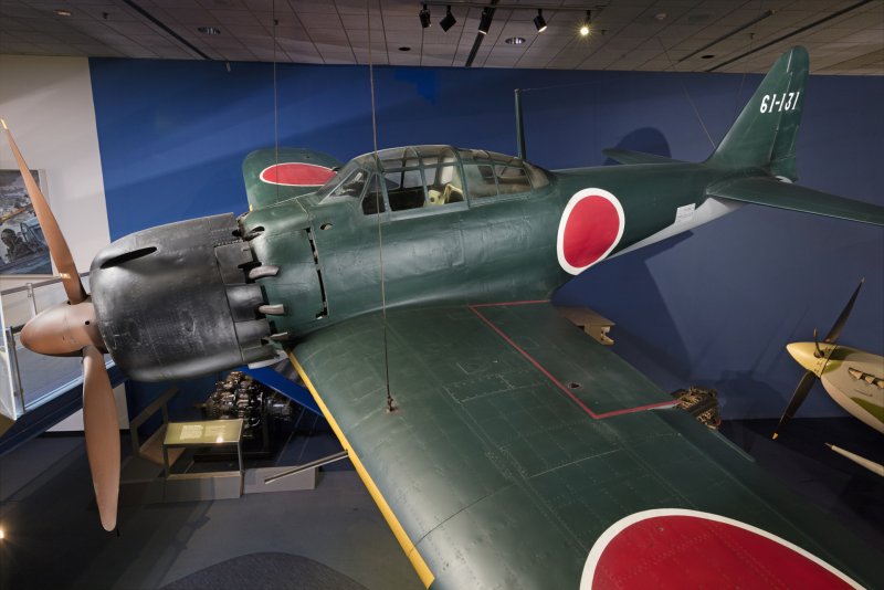 Mitsubishi a6m5 Zero