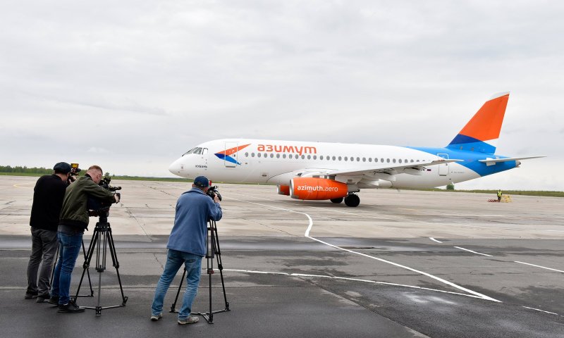Самолет Азимут Брянск