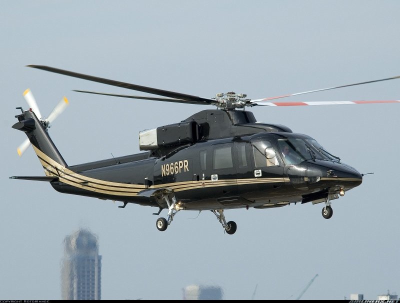 Sikorsky s 76 спирит
