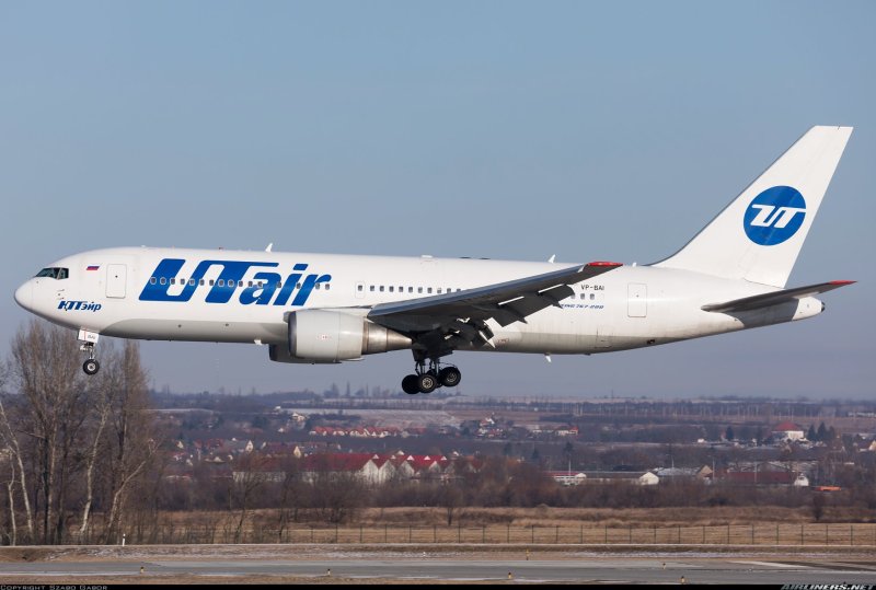 Boeing 767 UTAIR