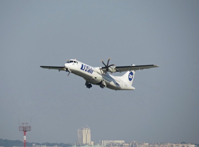 UTAIR VQBLC самолет