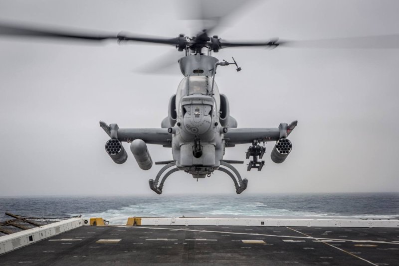 Bell Ah-1z Viper