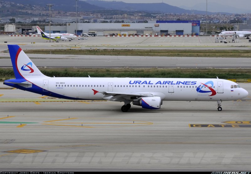 Airbus a321 Уральские авиалинии