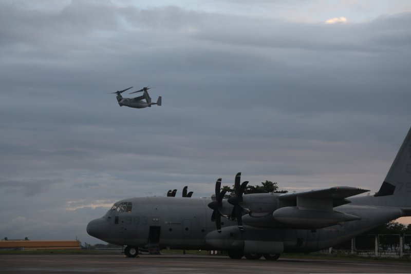C 130 самолет команда а