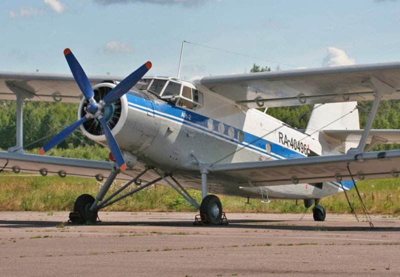 Самолёт АН-2
