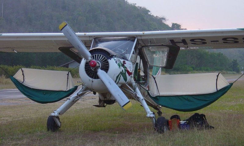Campers plane face Bow