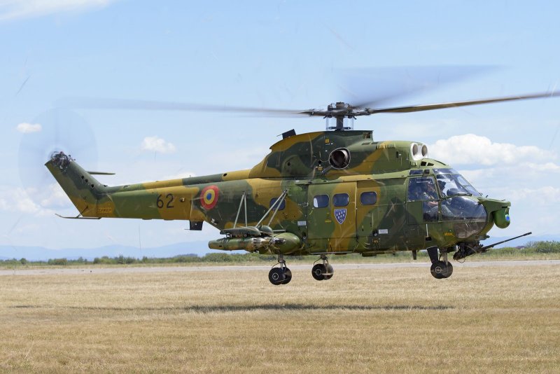 Румынский вертолёт iar 330