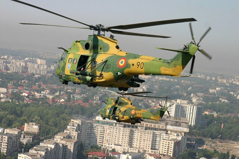 Вертолёт iar 330