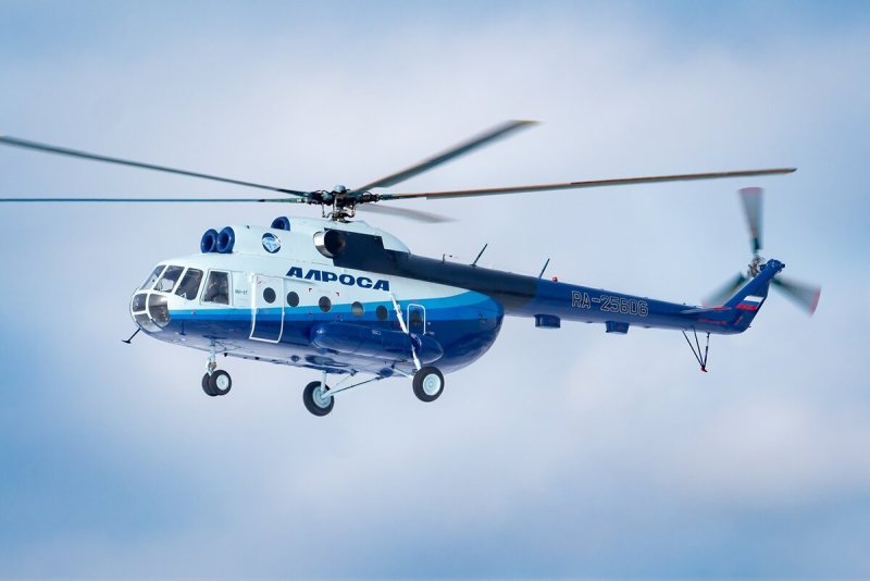 Вертолет АЛРОСА ми-8