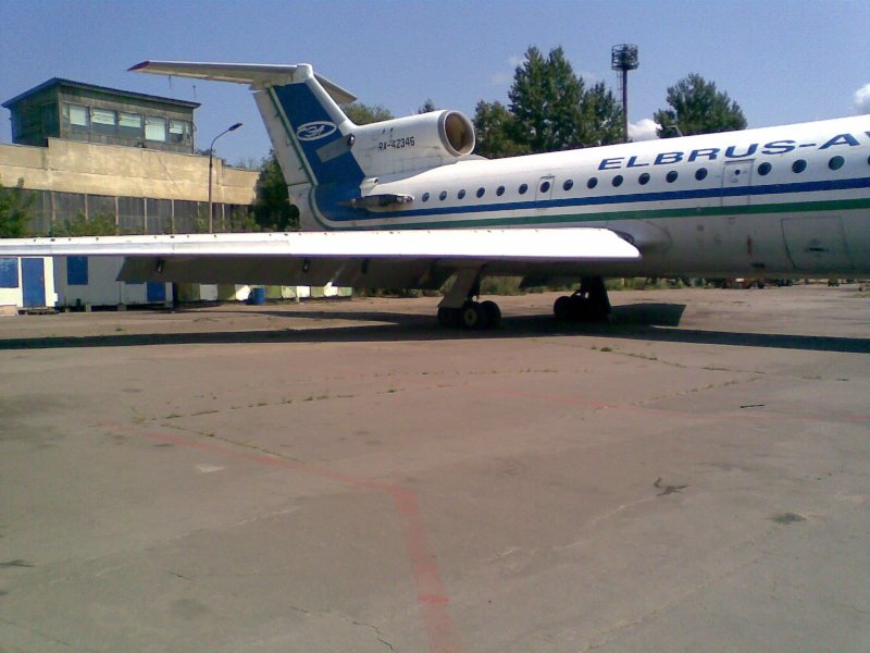 Як-42 1990