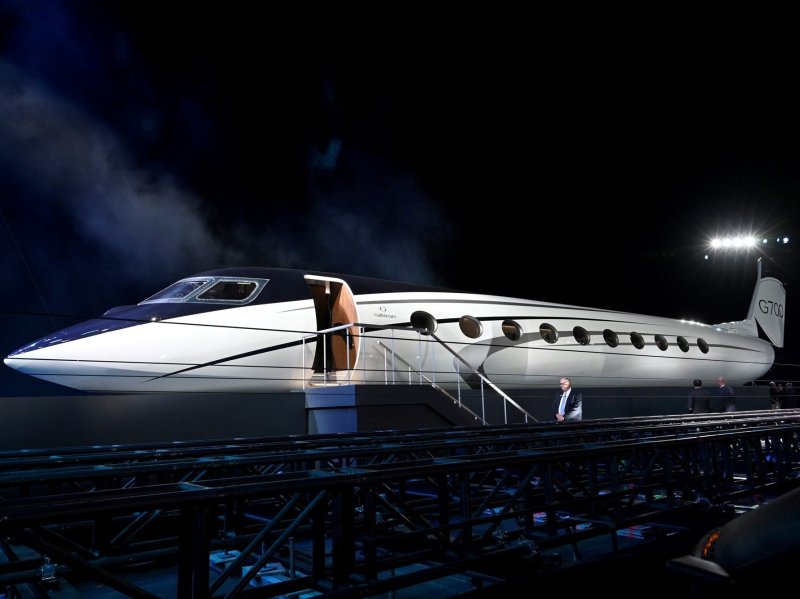 Бизнес-Джет Gulfstream g700