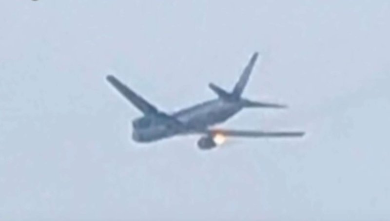 Боинг 747 аварийная посадка
