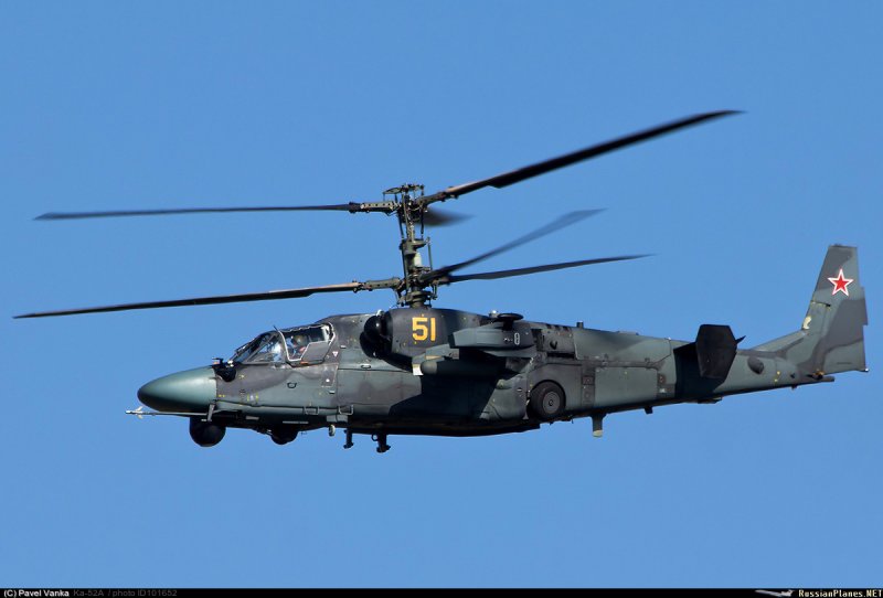 Ка-52 вертолёт сбоку