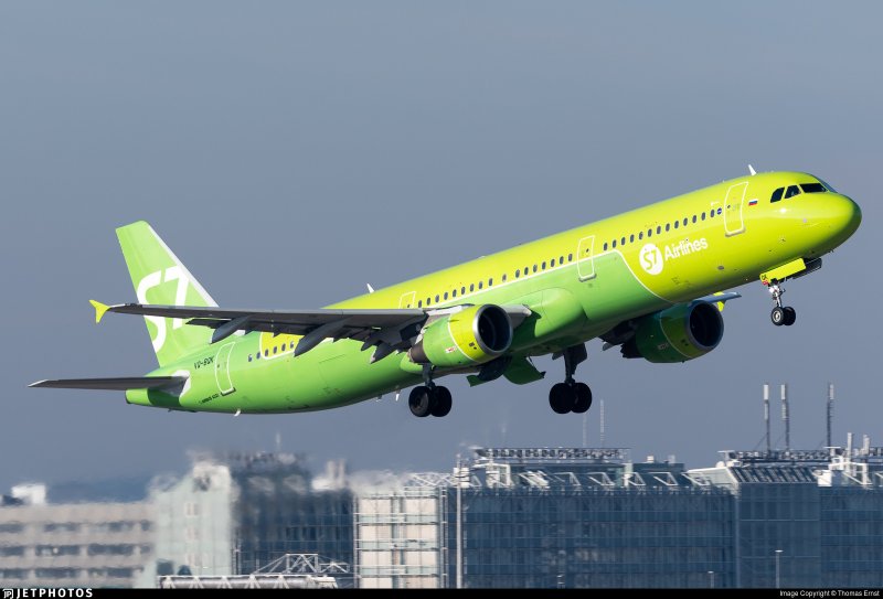 VQ-BQK Airbus a321-211