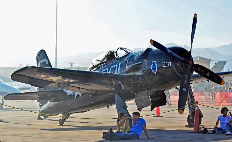 F8f Bearcat на авианосце