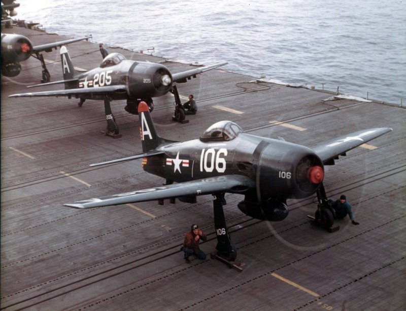 F8f-1/2 Bearcat USS Tarawa