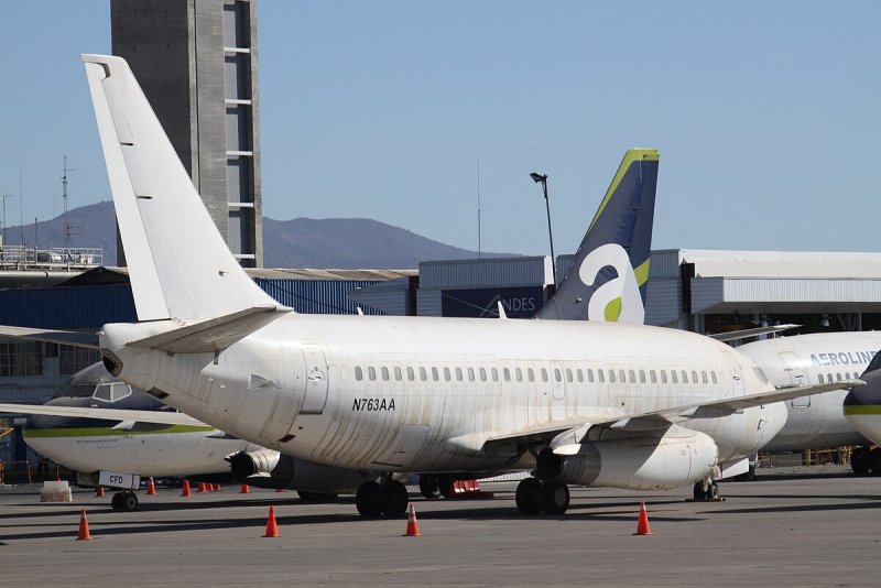 Боинг 737 1000