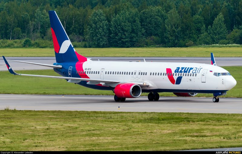 Боинг 737-800 Азур Эйр