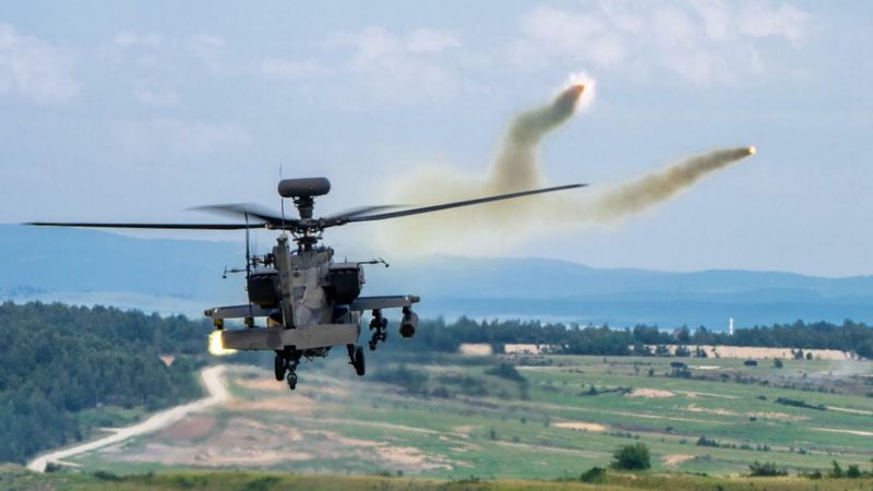 Боевой вертолет "Ah-64 Apache"