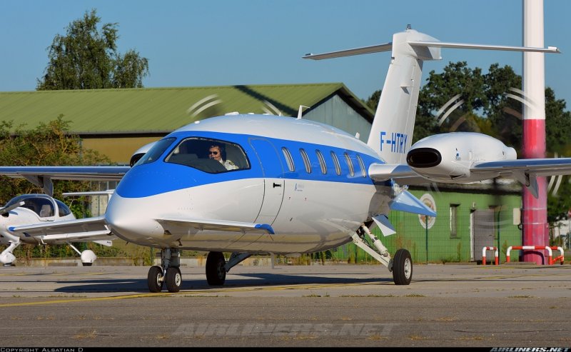 П180 Аванти