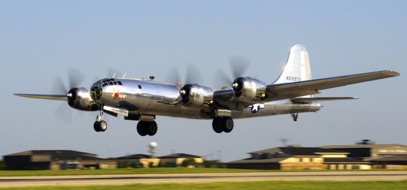 B29 самолет бомбардировщик