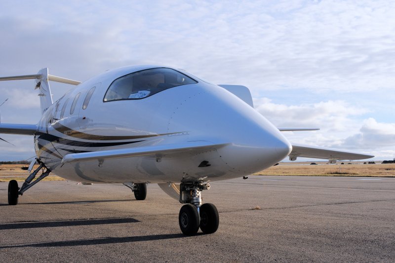 Piaggio 180