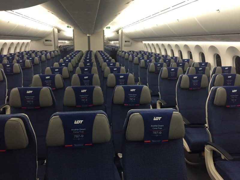 Боинг 787-8 дримлайнесалон
