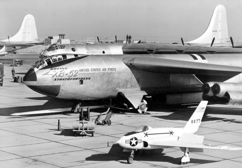 Boeing XB-52