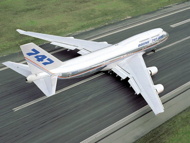 Боинг 747 крыло