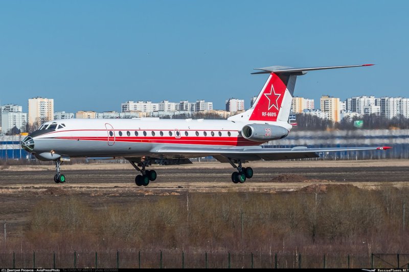 Ту-134ш №64