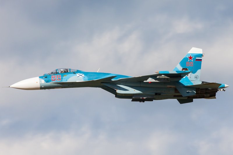 Су-33 палубный истребитель
